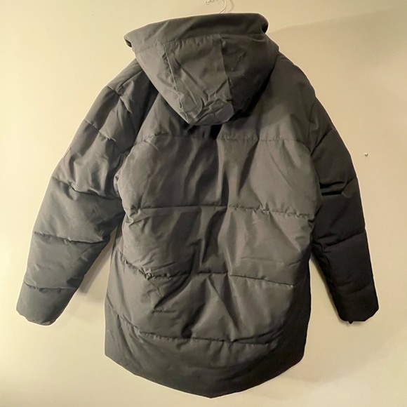 Winter Black jacket | Water resistance | Worn a few times | Like new - Picture 2 of 6
